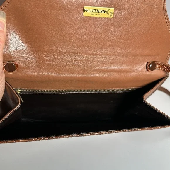 SNAKE SKIN PELLETTERIE ITALY C3 very rare real leather Crossbody clutch Vintage